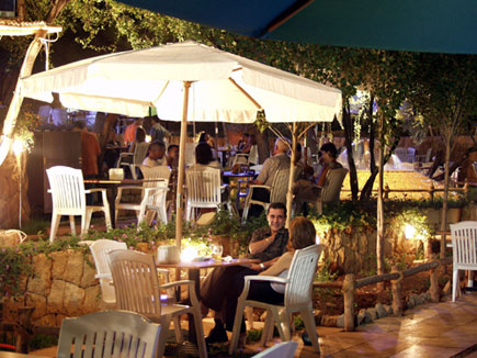 IMARA Restaurant "Aalyout"