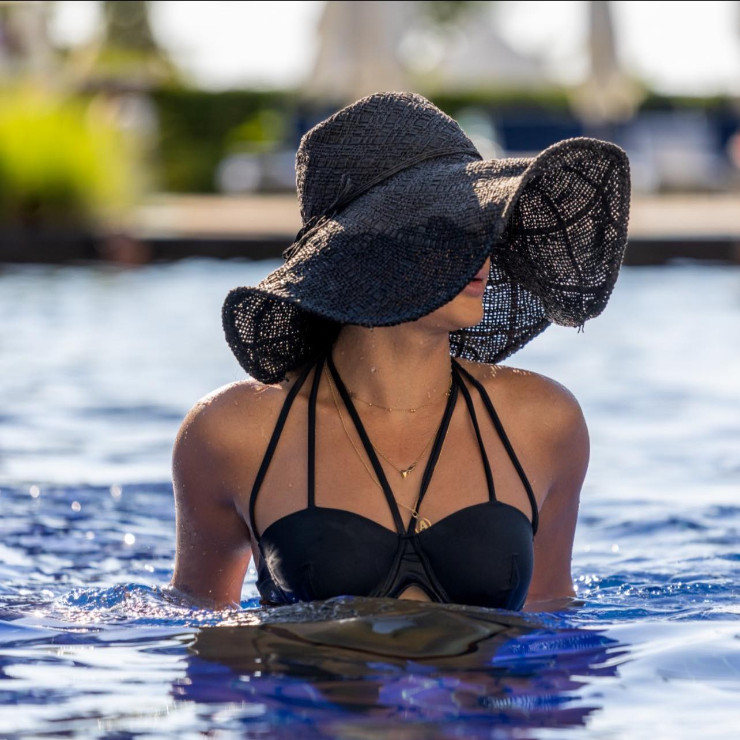 Azure Beach Resort - Zouk Mosbeh