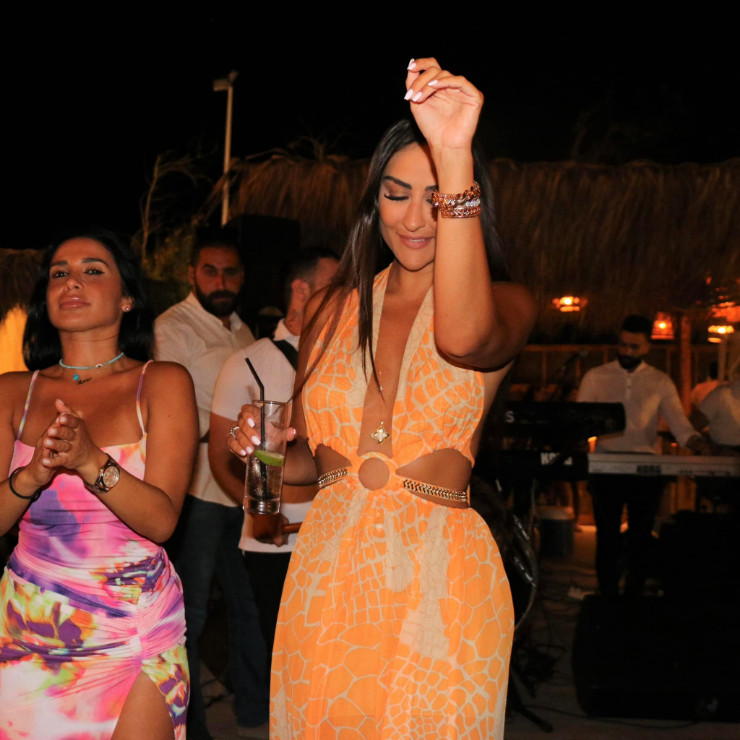 Azure Beach Resort - Zouk Mosbeh