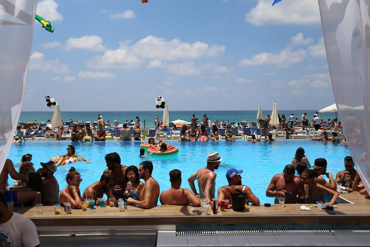 La Suite Oceana Beach Resort - Damour