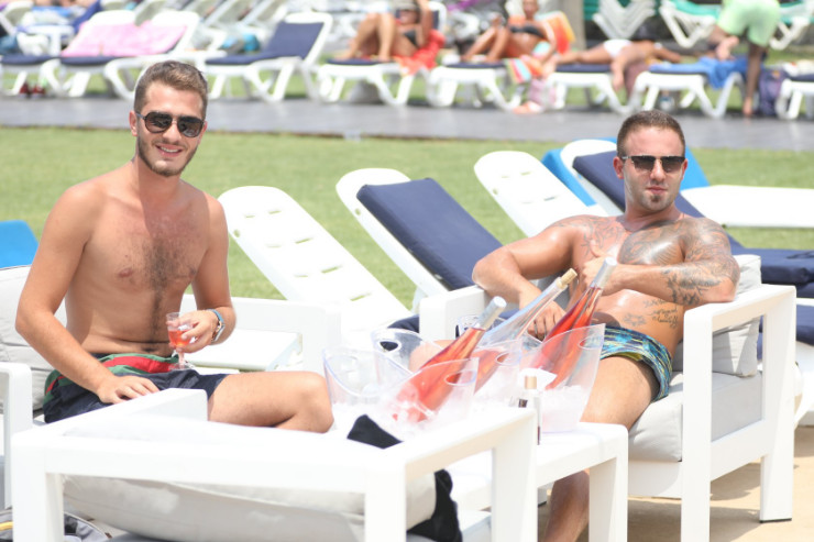 La Suite Oceana Beach Resort - Damour