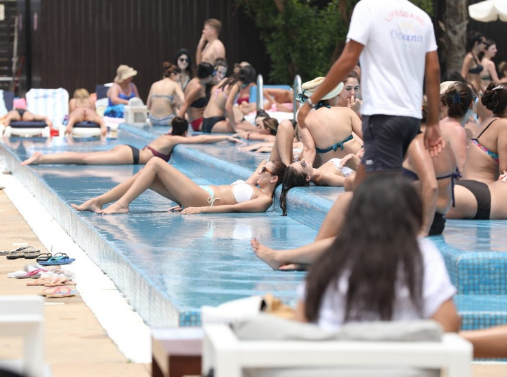 La Suite Oceana Beach Resort - Damour